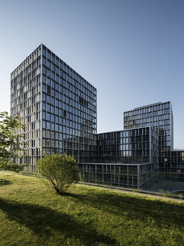 Pont Rouge – Esplanade 3 – Hiris sàrl Sacha di Poi